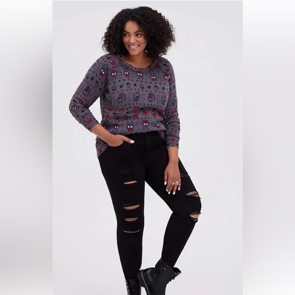 Studio Ghibli Kiki's Delivery Service Pullover Sweater size 3X Torrid - Picture 3 of 11